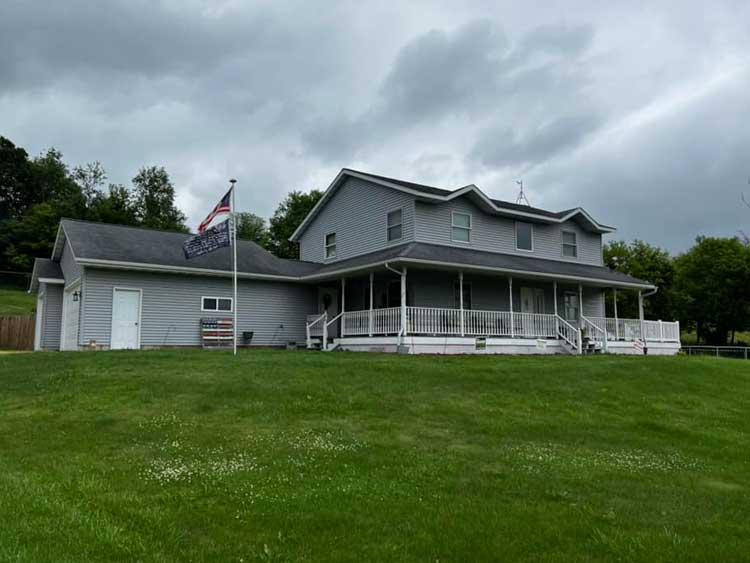 residential pressure washing