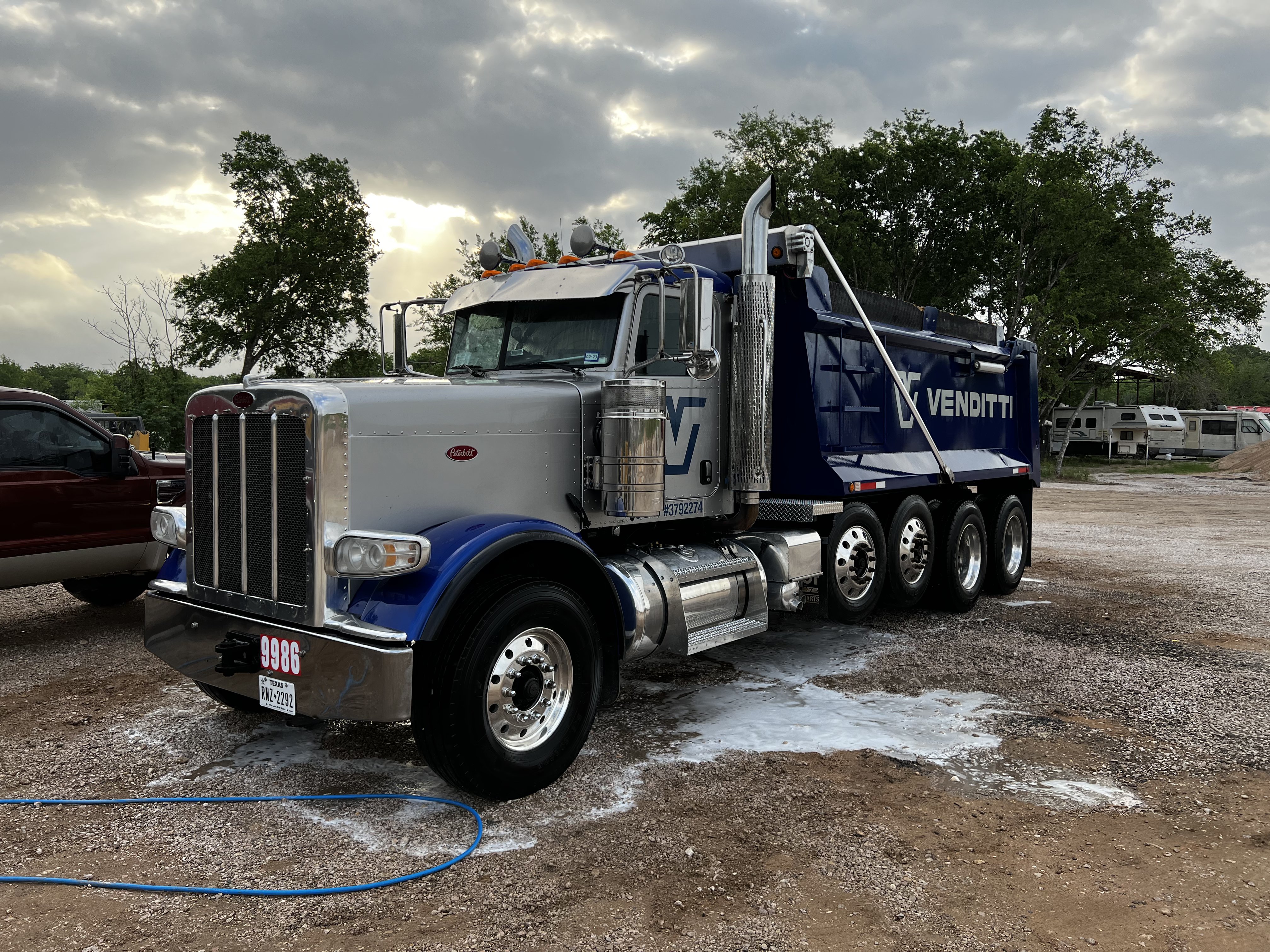 Fleet Washing In Austin